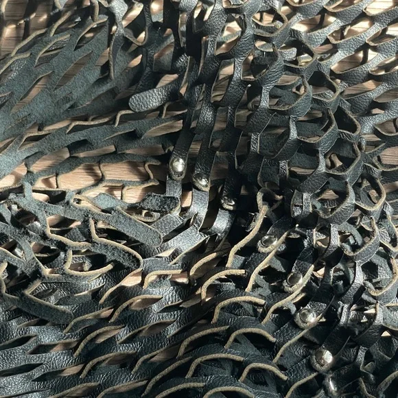 Black Fishnet Shrug - Picture 4 of 5